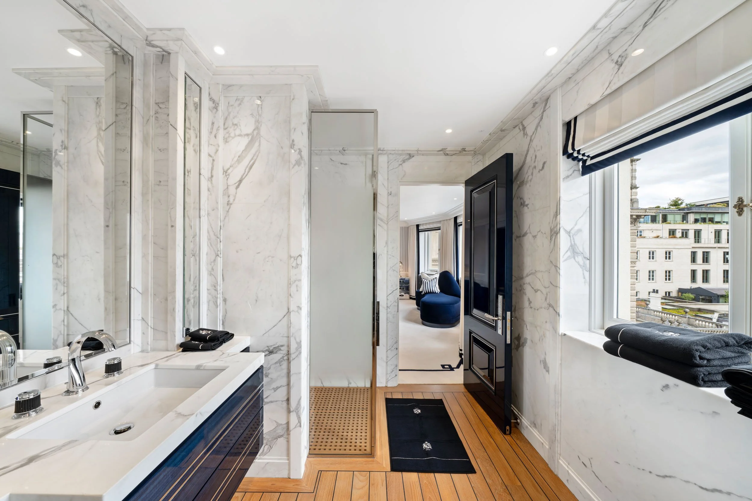 Selwyn House — view 14
